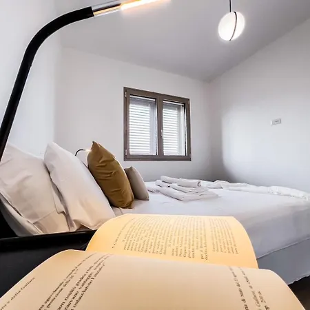 Apartman Francoforte 10