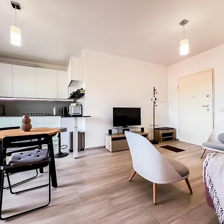 Francoforte 10 Apartman