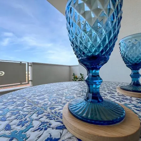 Apartman Francoforte 10 *
